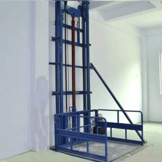 Hydraulic Goods Lift